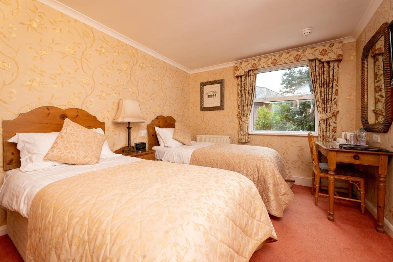 Summerhill Hotel 4*