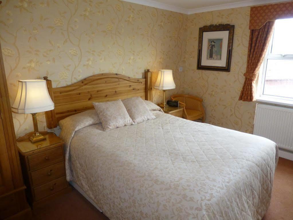 Summerhill Hotel