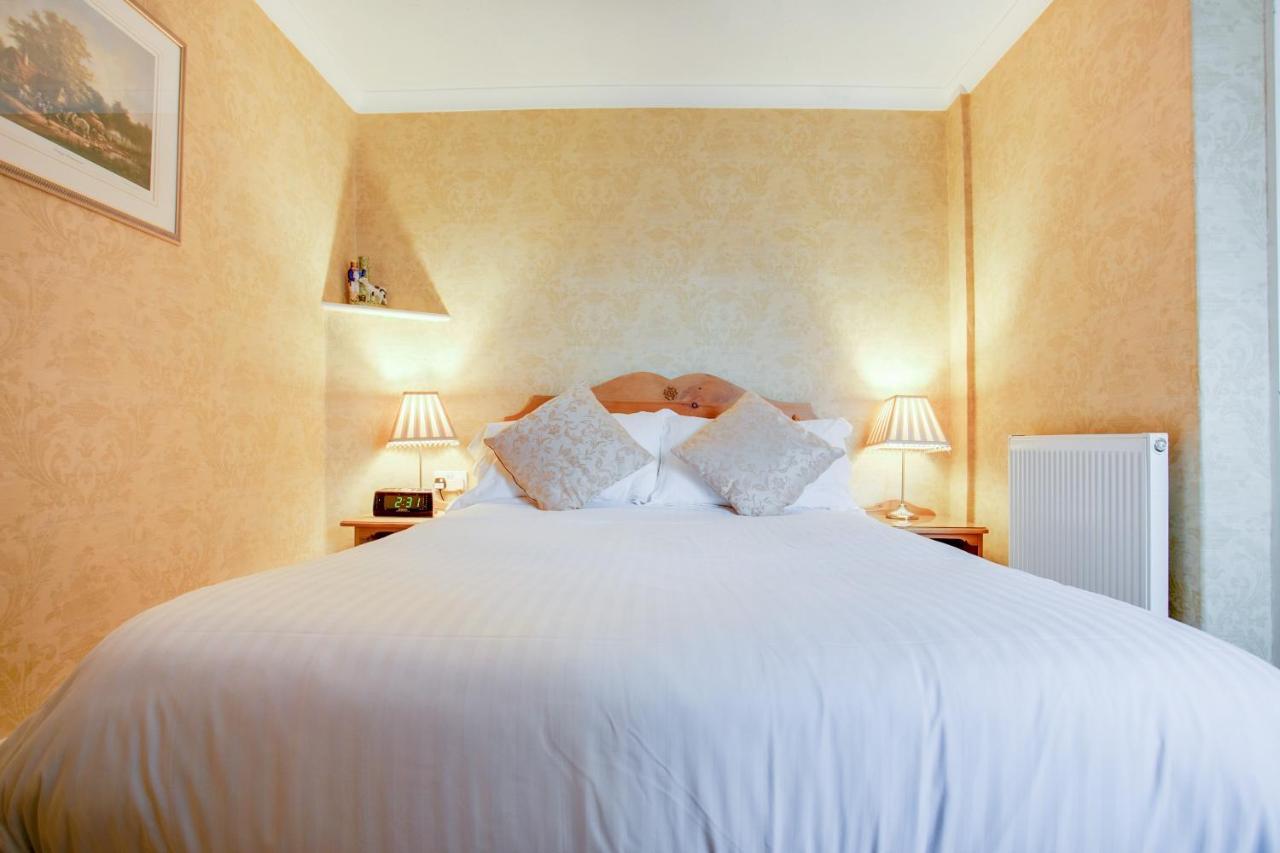 Summerhill Hotel